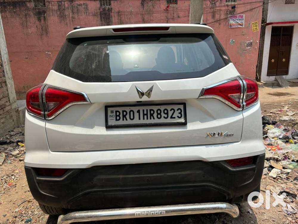 Mahindra W4 Petrol