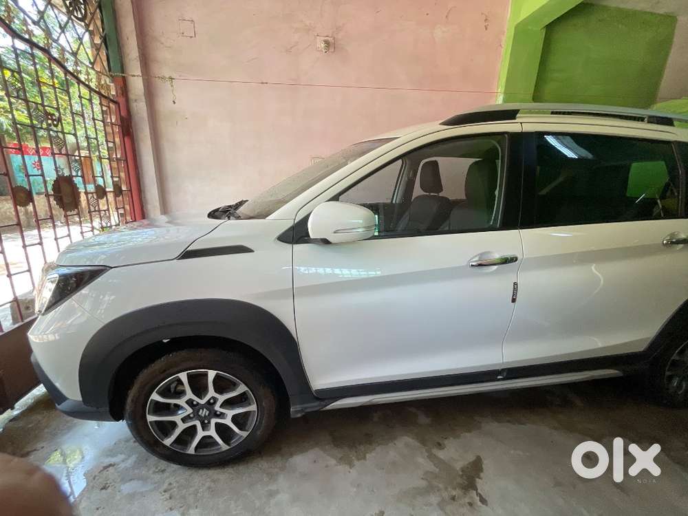 Xl6 Pure White New Condition