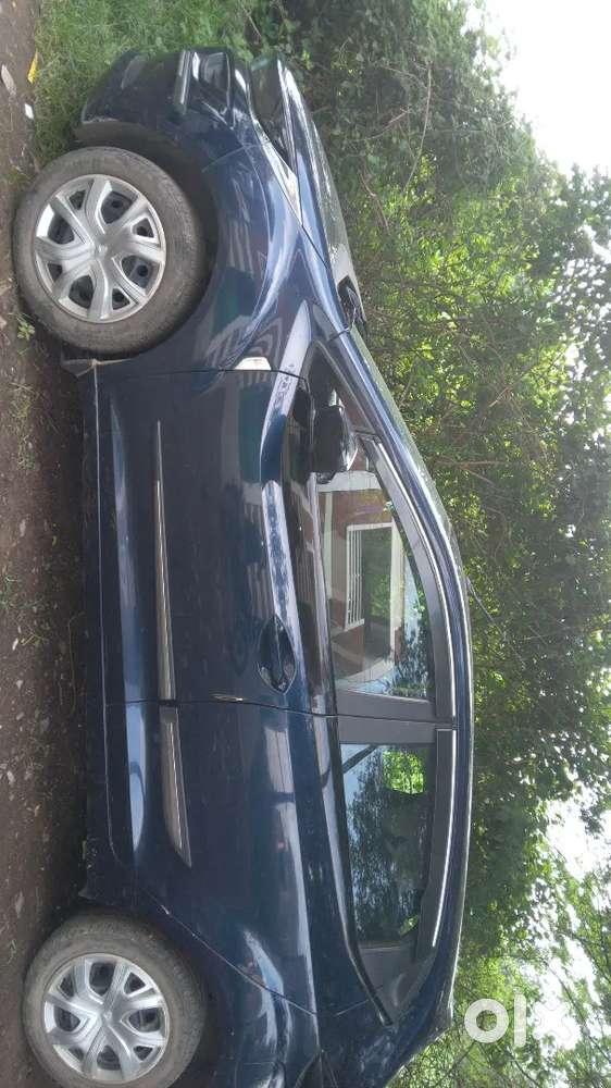 Tata Altroz  Xm 2023 Night Angle Blue