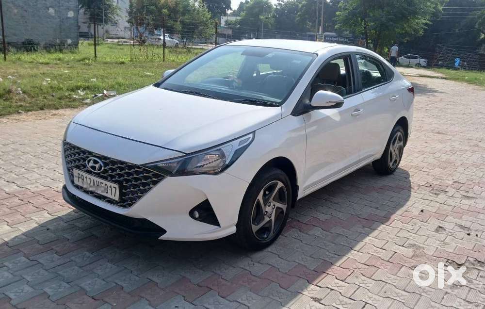 Hyundai Verna 1.5 S Petrol Mt, 2023, Petrol