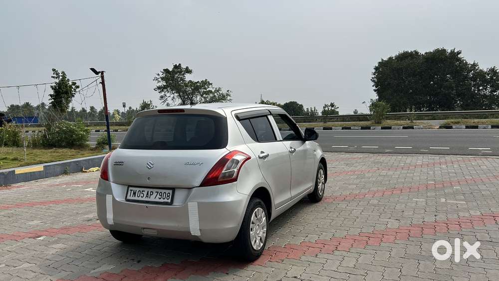 Maruti Suzuki Swift Ldi Optional, 2012, Diesel