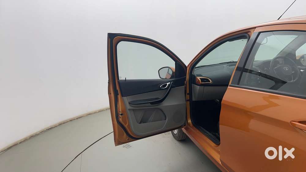 Tata Tiago Xz, 2018, Petrol