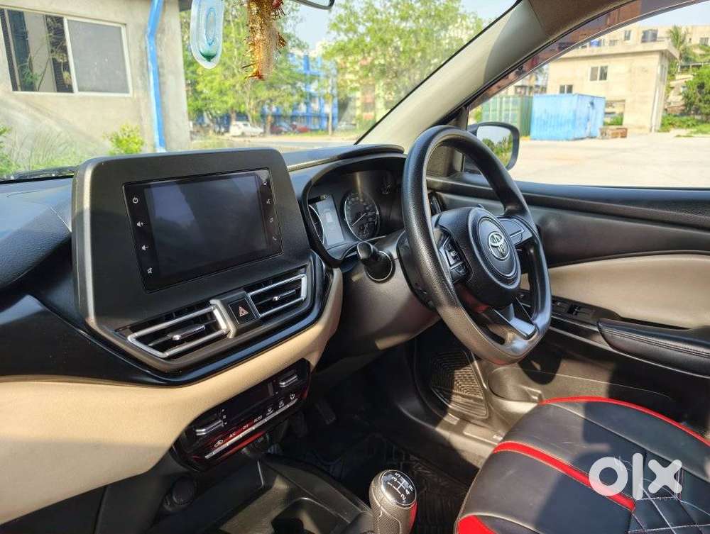 Toyota Glanza G Manual, 2022, Petrol