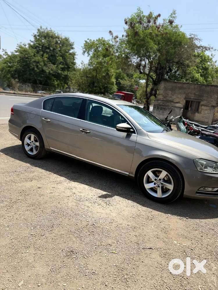 Volkswagen Passat 2012 Diesel 112000 Km Driven