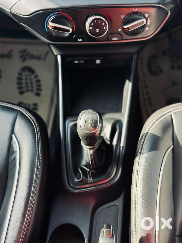 Hyundai I20 Sportz 1.2 Mt, 2023, Petrol