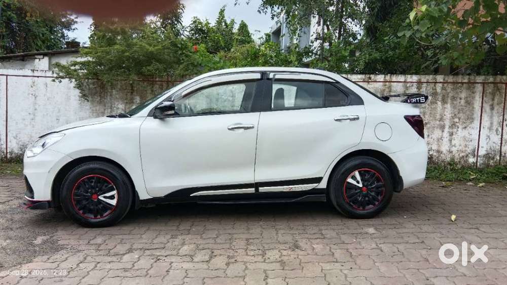 Maruti Suzuki Swift Dzire 1.3 Vxi, 2022, Petrol