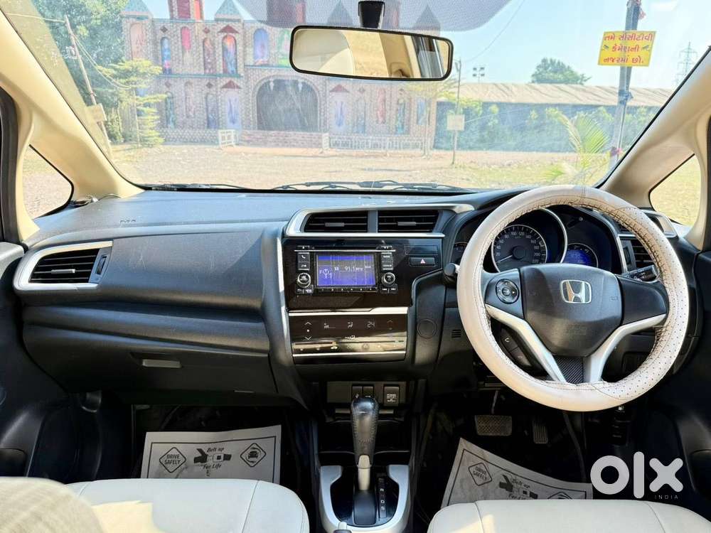 Honda Jazz V Automatic, 2018, Petrol
