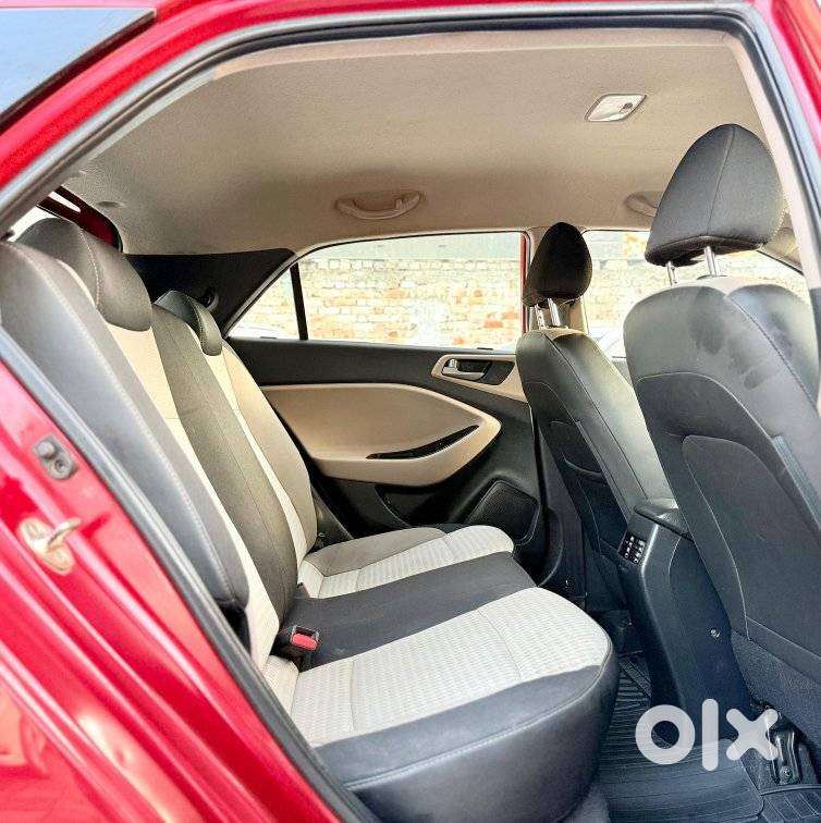 Hyundai Elite I20 [2018-2020] 1.2 Magna Executive Cvt, 2018, Petrol
