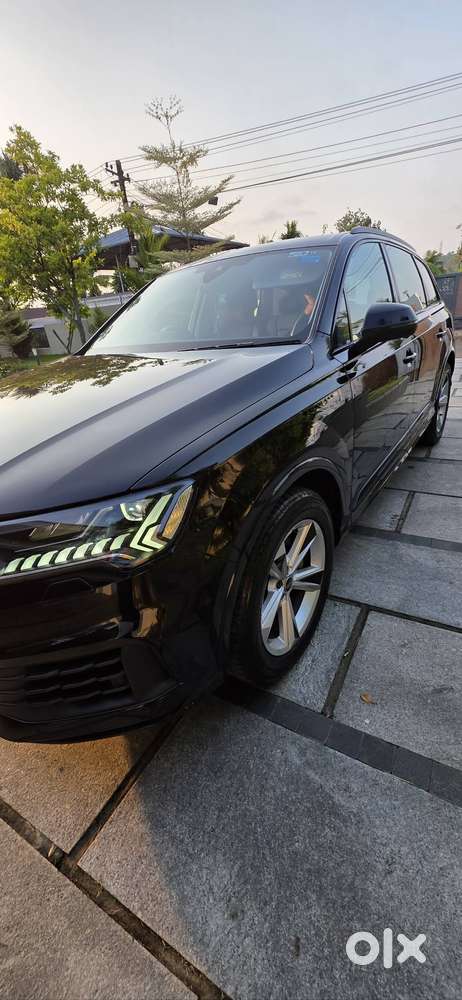 New Q7 Audi Bold Edition For Sale Show Room Condition