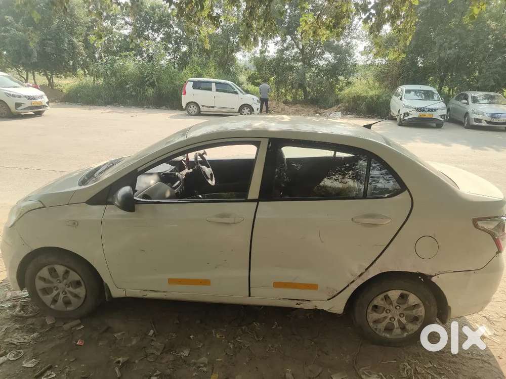 Hyundai Xcent 1.2 Petrol 2016