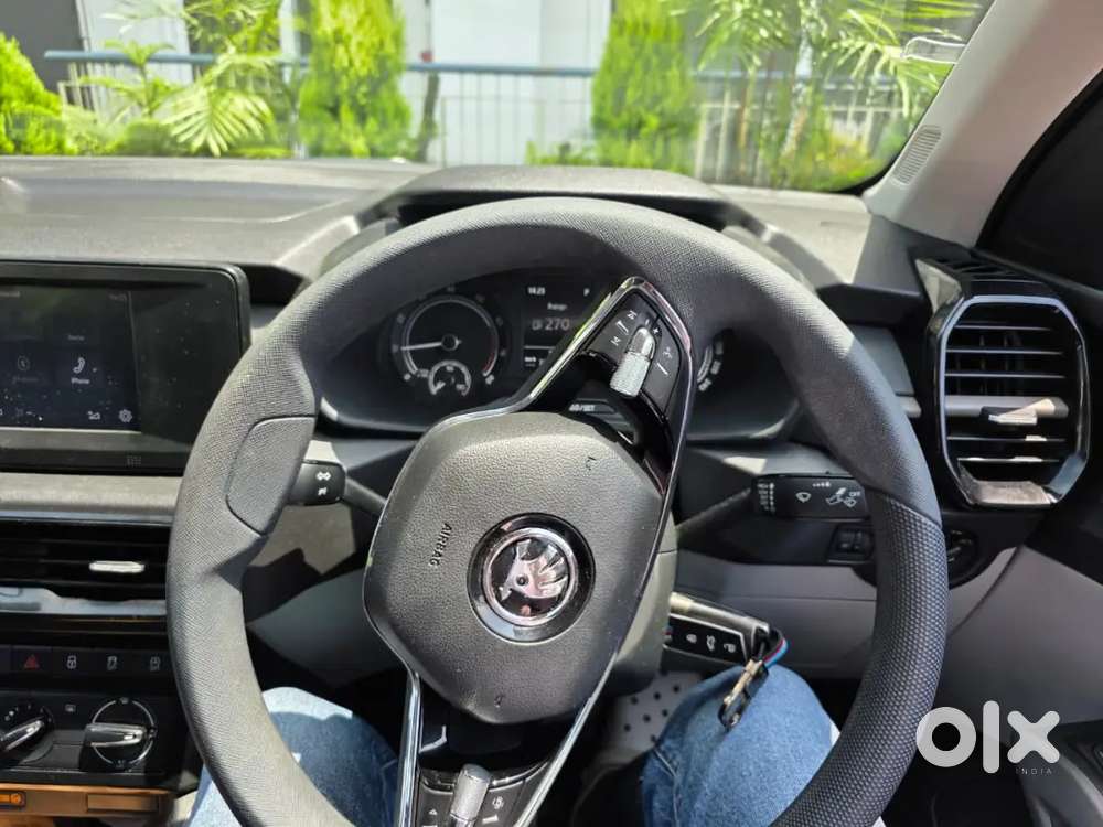 Skoda Kylaq Signature 2025