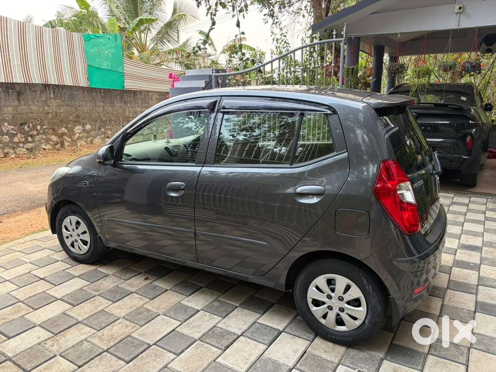 I10 Sportz Reg & Tax Till 2031