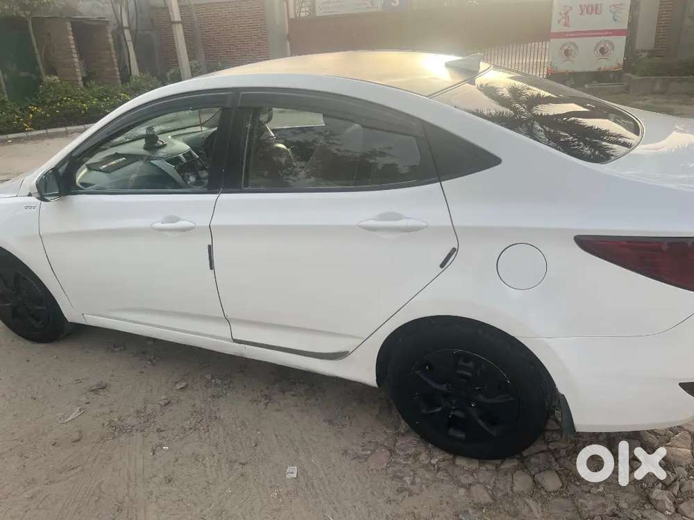 Hyundai Verna 1.6 2015