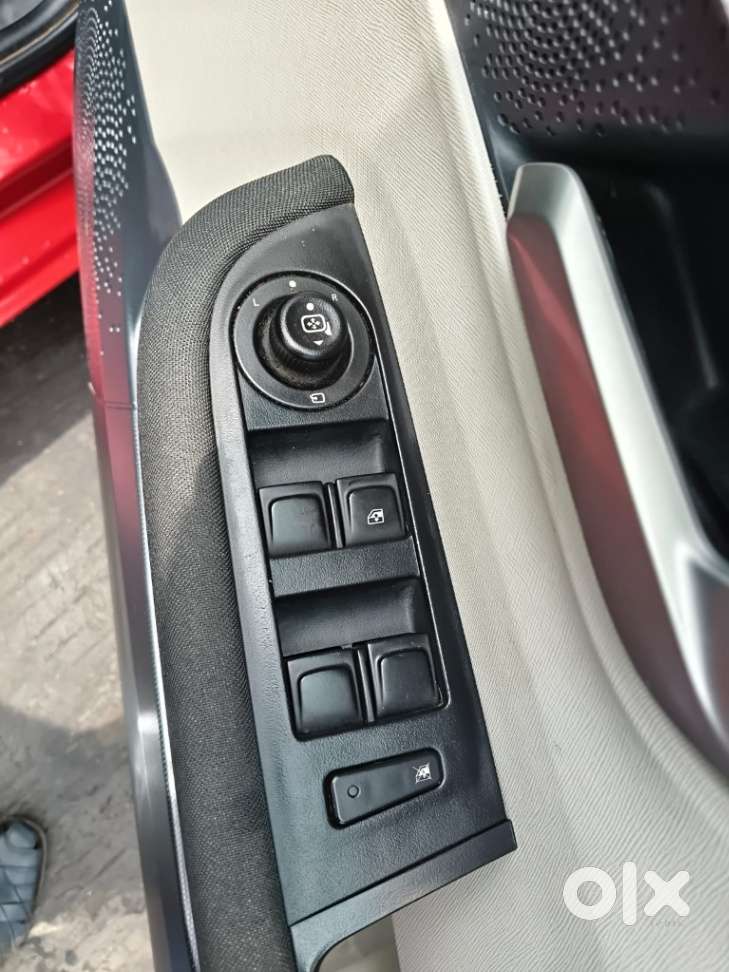 Tata Altroz Xza Petrol, 2023, Petrol