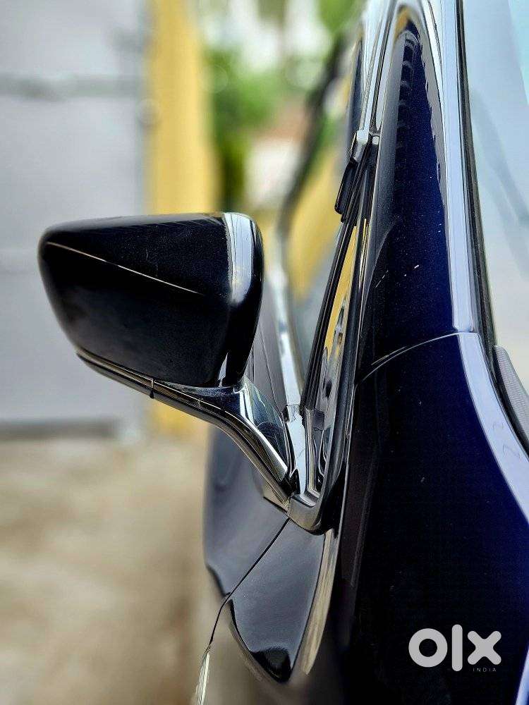 Tata Altroz Xz Plus (s) Dark Edition, 2023, Petrol