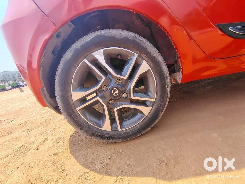 Tata Tiago Xza Plus, 2021, Petrol