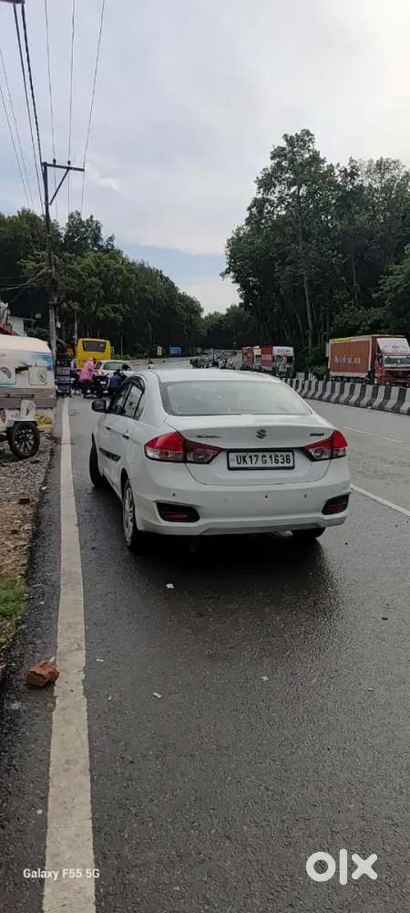 Car Bahut Achhi H New Lani H Esliye Sale Kr Rha Hu