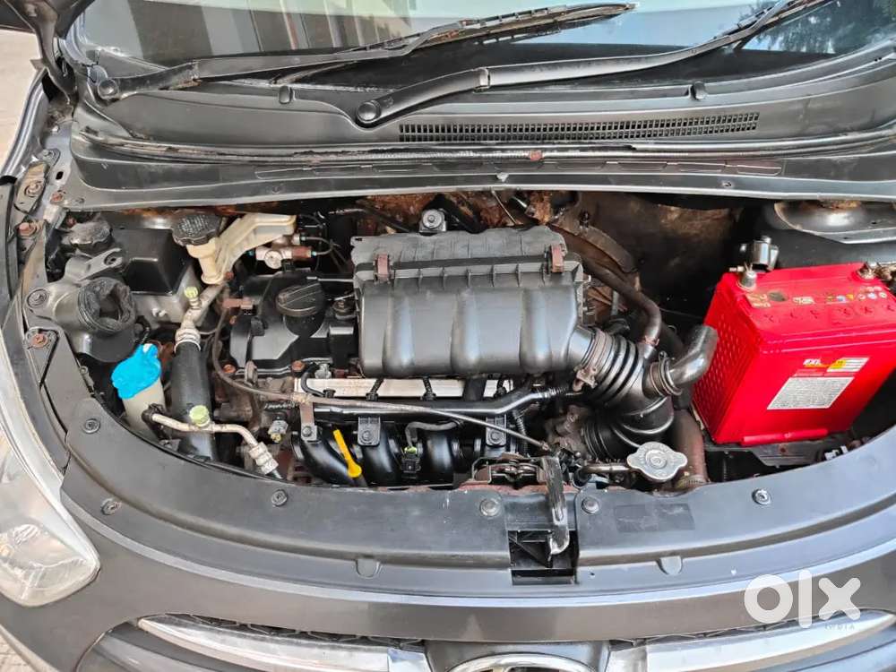 Hyundai I10 Sportz 2012