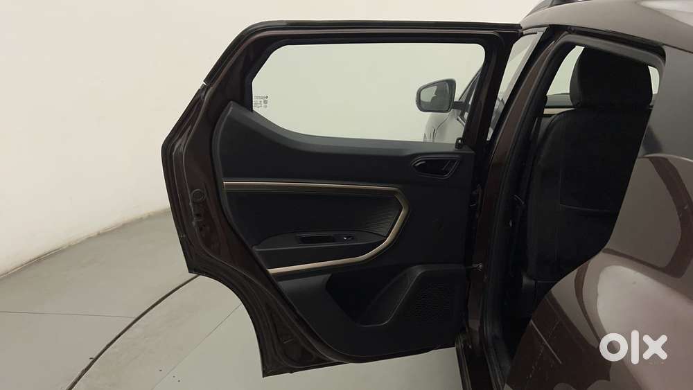 Renault Kiger Rxt, 2021, Petrol