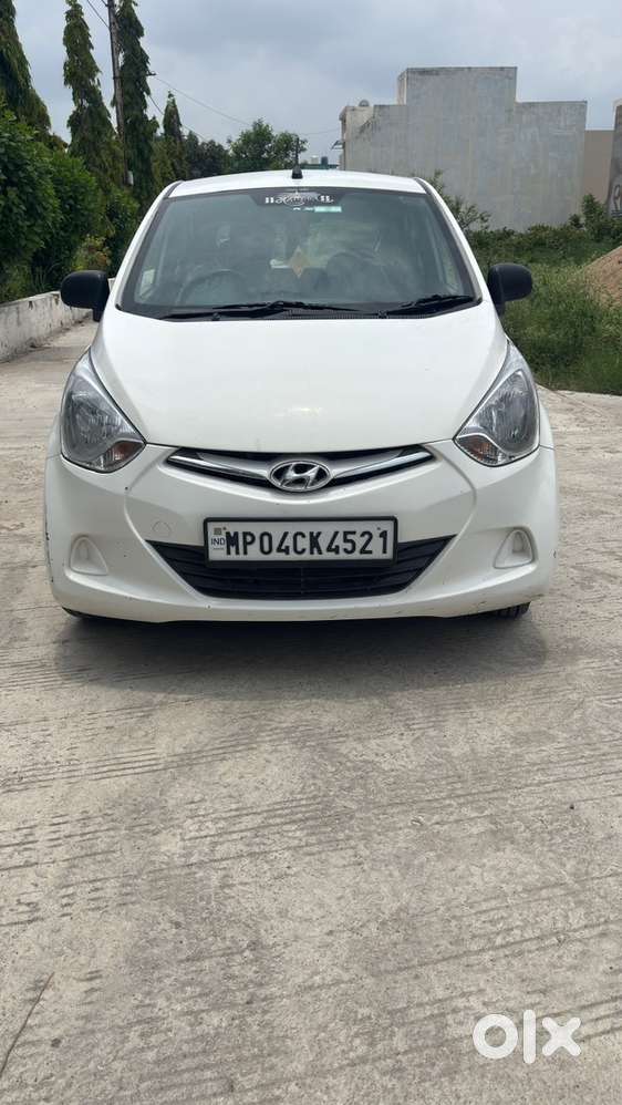 Hyundai Eon Petrol Well Maintained