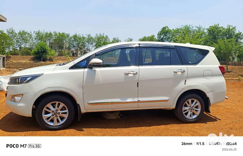 Toyota Innova Crysta 2018
