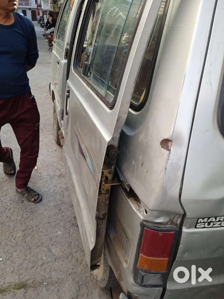 Maruti Suzuki Omni 2011 Lpg 70000 Km Driven