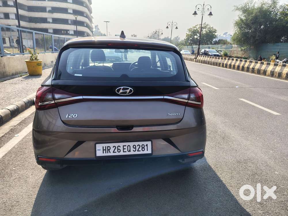Hyundai New I20 1.2 Sportz Mt Dual Tone, 2021, Petrol