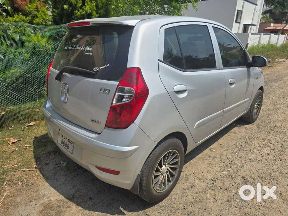 Hyundai I10 Sportz At, 2011, Petrol