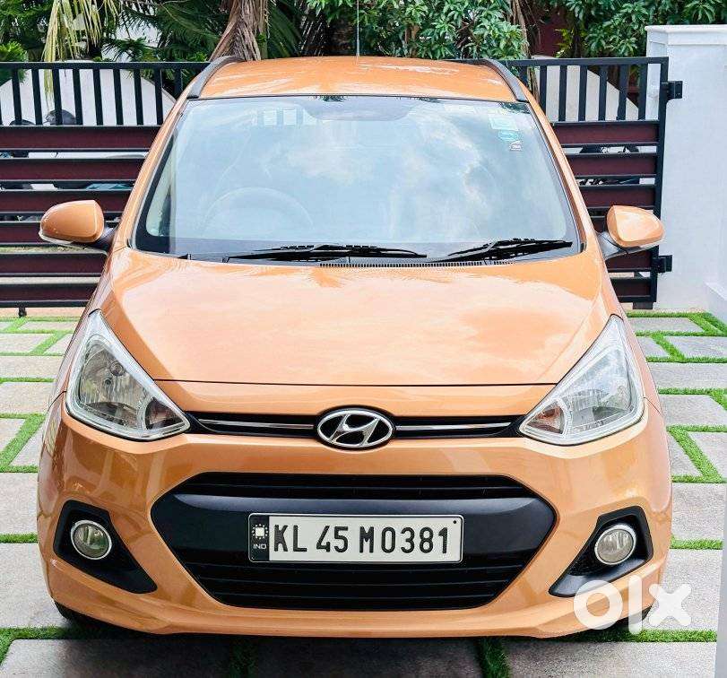 Hyundai Grand I10 2013-2016 Sportz, 2015, Petrol