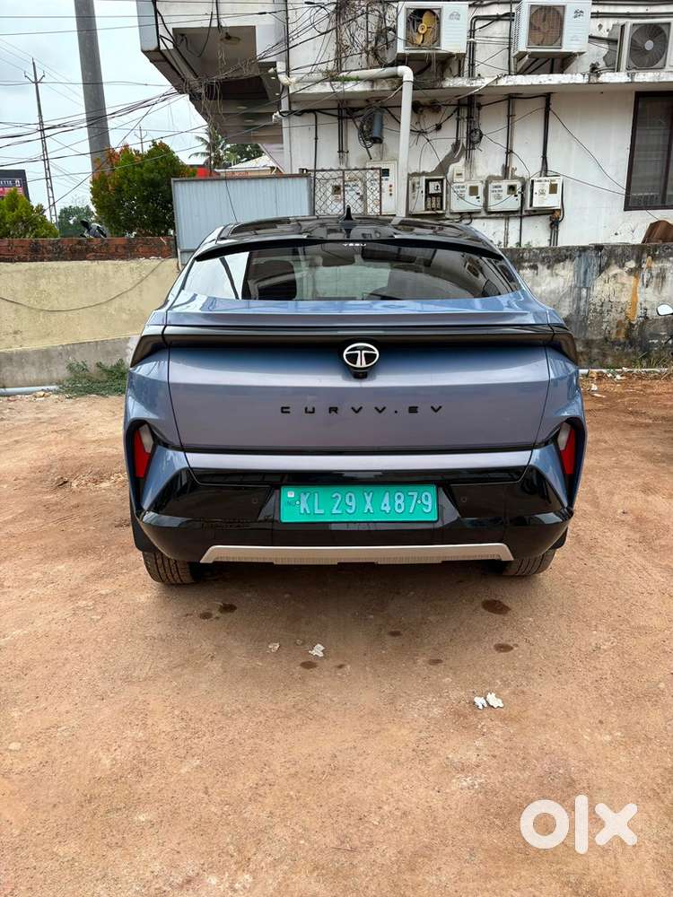 Tata Curvv Ev 2025 Electric Well Maintained