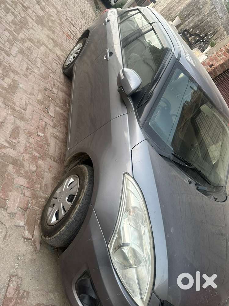 Maruti Suzuki Swift Dzire Petrol 72000 Km Driven