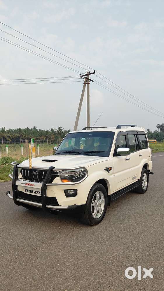 Mahindra Scorpio S10, 2017, Diesel
