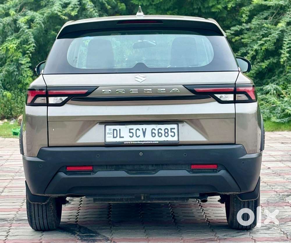 Maruti Suzuki Brezza 1.5 Lxi Smart Hybrid, 2023, Petrol