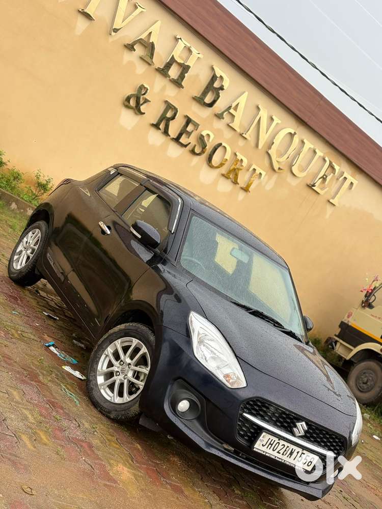 Maruti Suzuki Swift 1.3 Zxi, 2023, Petrol