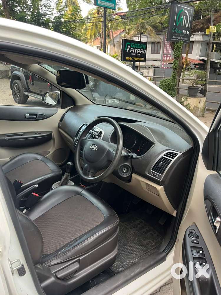 Hyundai I20 Magna, 2012, Petrol