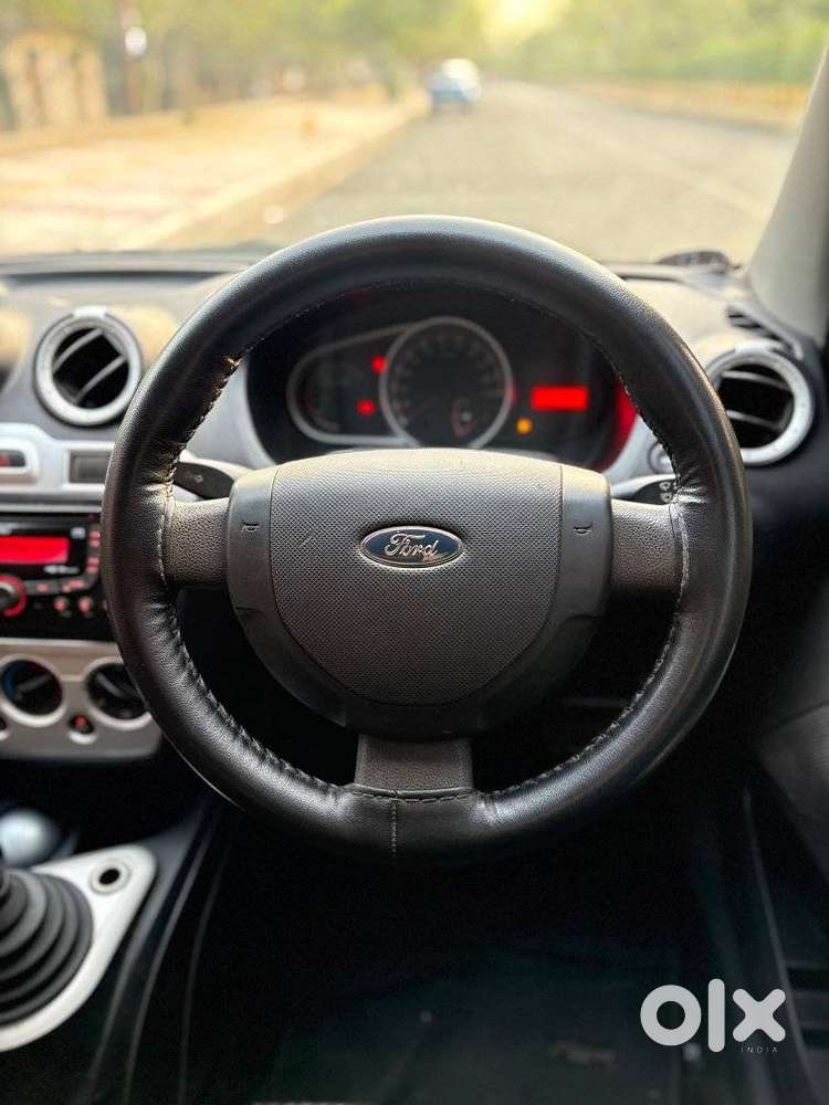 Ford Figo 1.2 Duratec Petrol Zxi, 2011, Cng & Hybrids