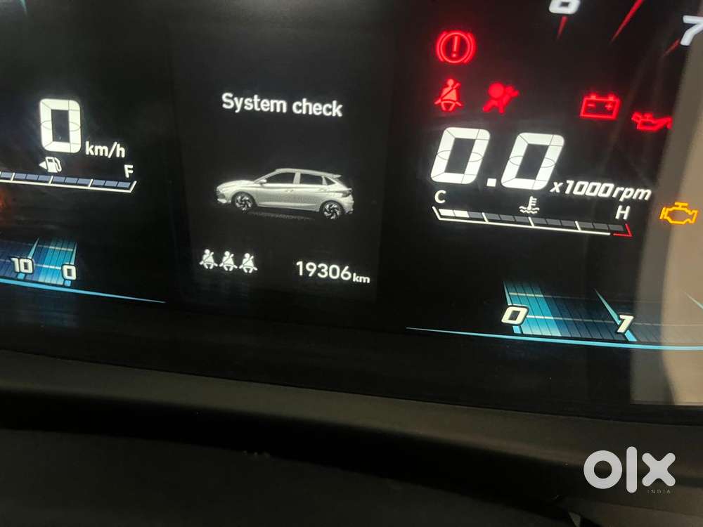 Mahindra Xuv700 2.2 Ax 5 Diesel Mt Str, 2022, Diesel