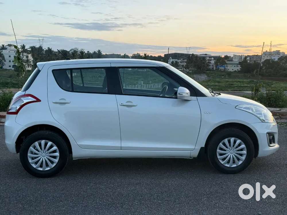 Swift Vxi Maruti 2017 , Air Bags, Abs , All 4 Brand New Tyres