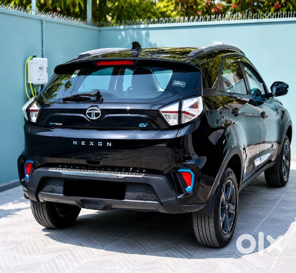2022 Tata Nexon Ev Xz+ Dark Edition  Black Onyx  Single Owner