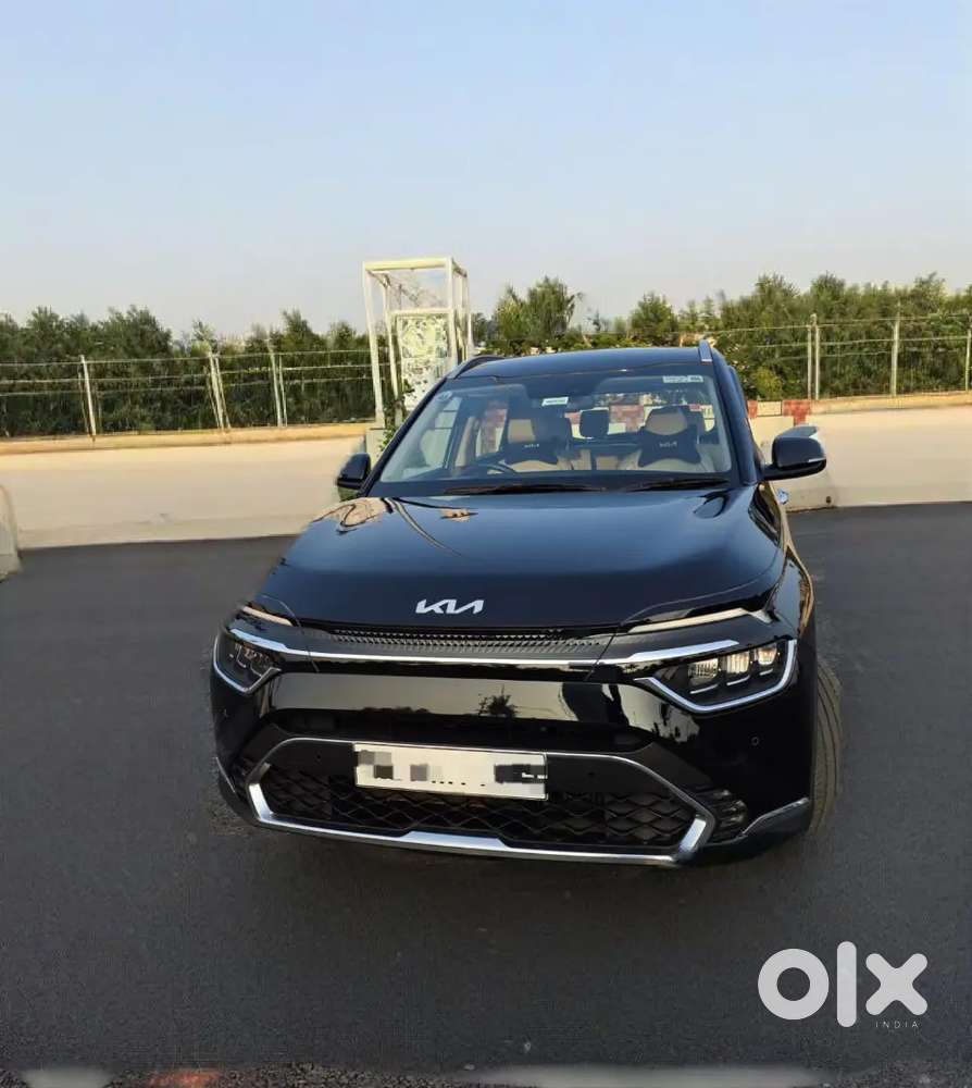 Kia Carens Diesel Automatic  
2022 Diesel 57000 Km Driven