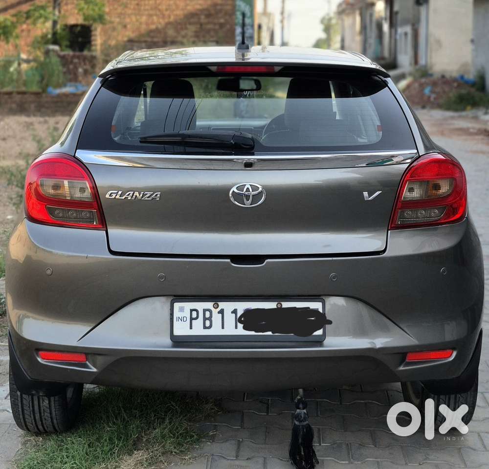 Toyota Glanza V (top Variant)