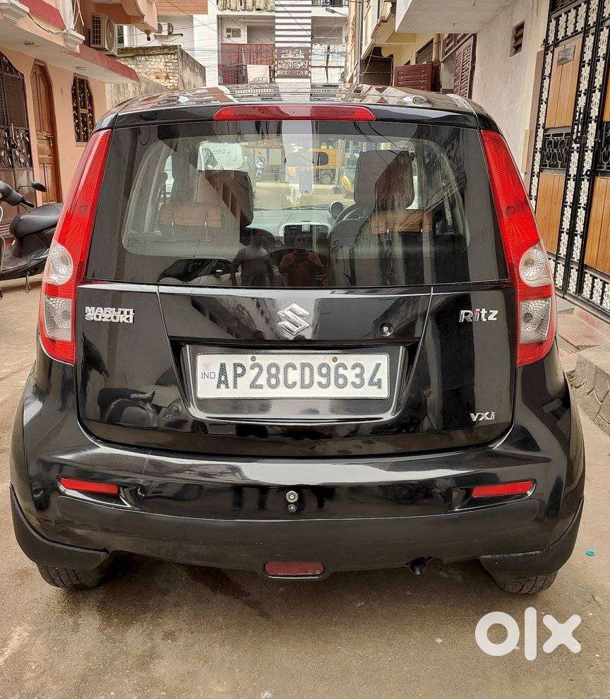 Maruti Suzuki Ritz Genus Vxi, 2010, Petrol