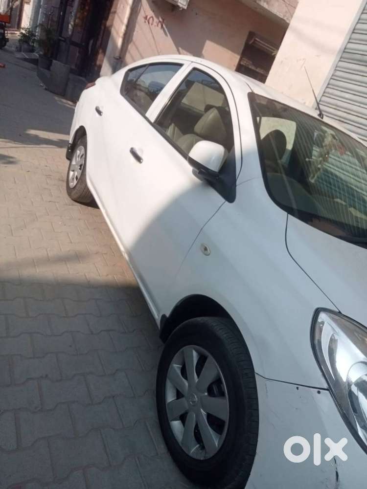 Nissan Sunny Diesel 2013