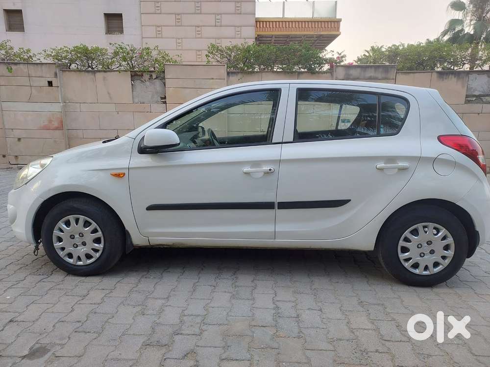 Hyundai I20 Magna Plus, 2012, Cng & Hybrids