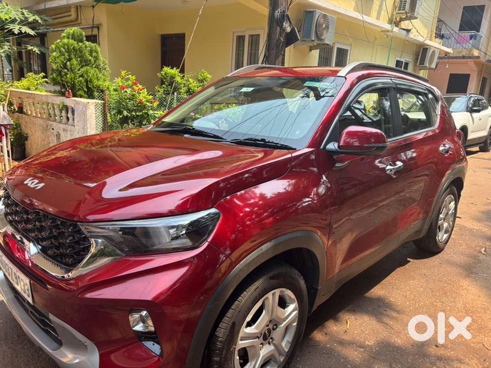 Kia Sonet Showroom Service