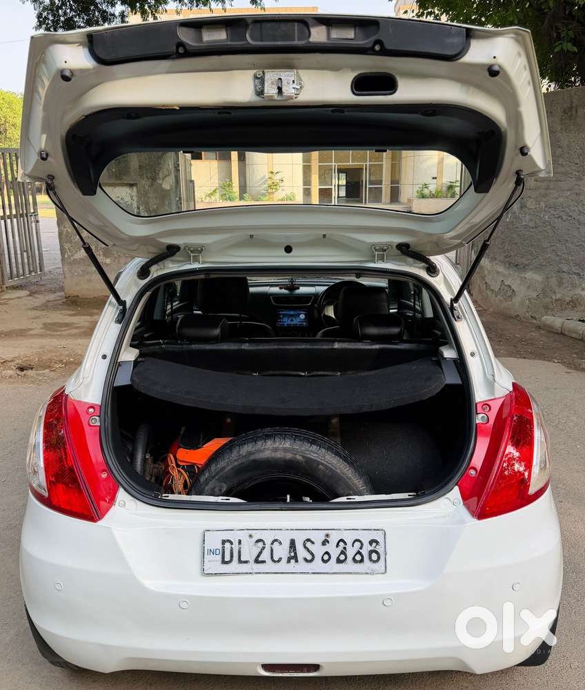 Maruti Suzuki Swift Vxi Cng, 2013, Cng & Hybrids