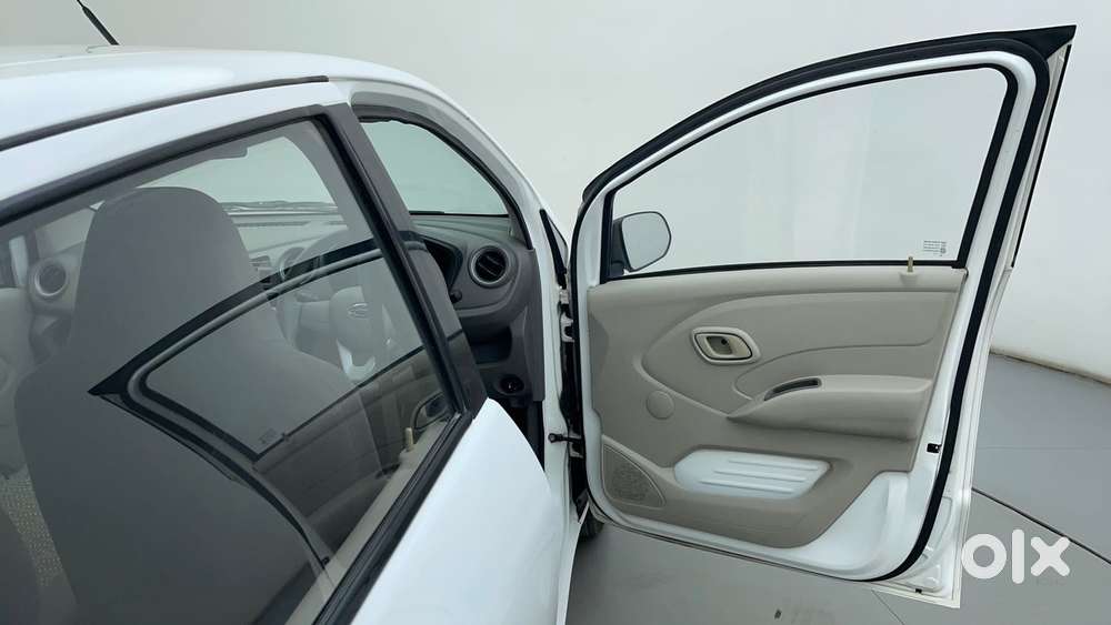 Datsun Redigo T Option, 2017, Petrol