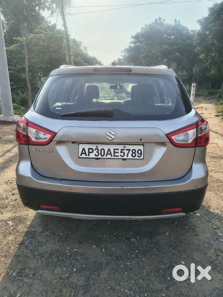 Good Condition Good Ac Tyres Average Insurance Ok Location Avulapalem