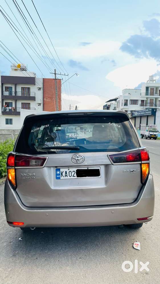Toyota Innova Crysta 2016 2.4 Zx Mt 7str