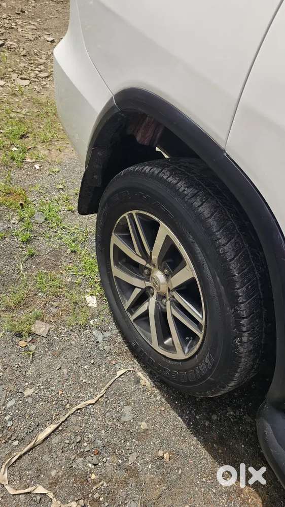 Toyota Fortuner 2017 Diesel 292000 Km Driven